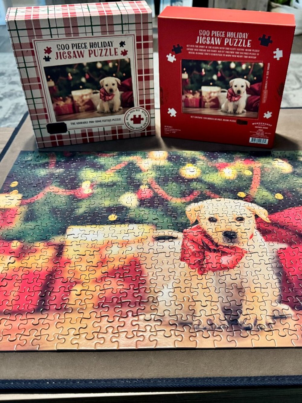 Complete Wondershop 500 Piece Holiday Jigsaw Puzzle Puppy with Presents